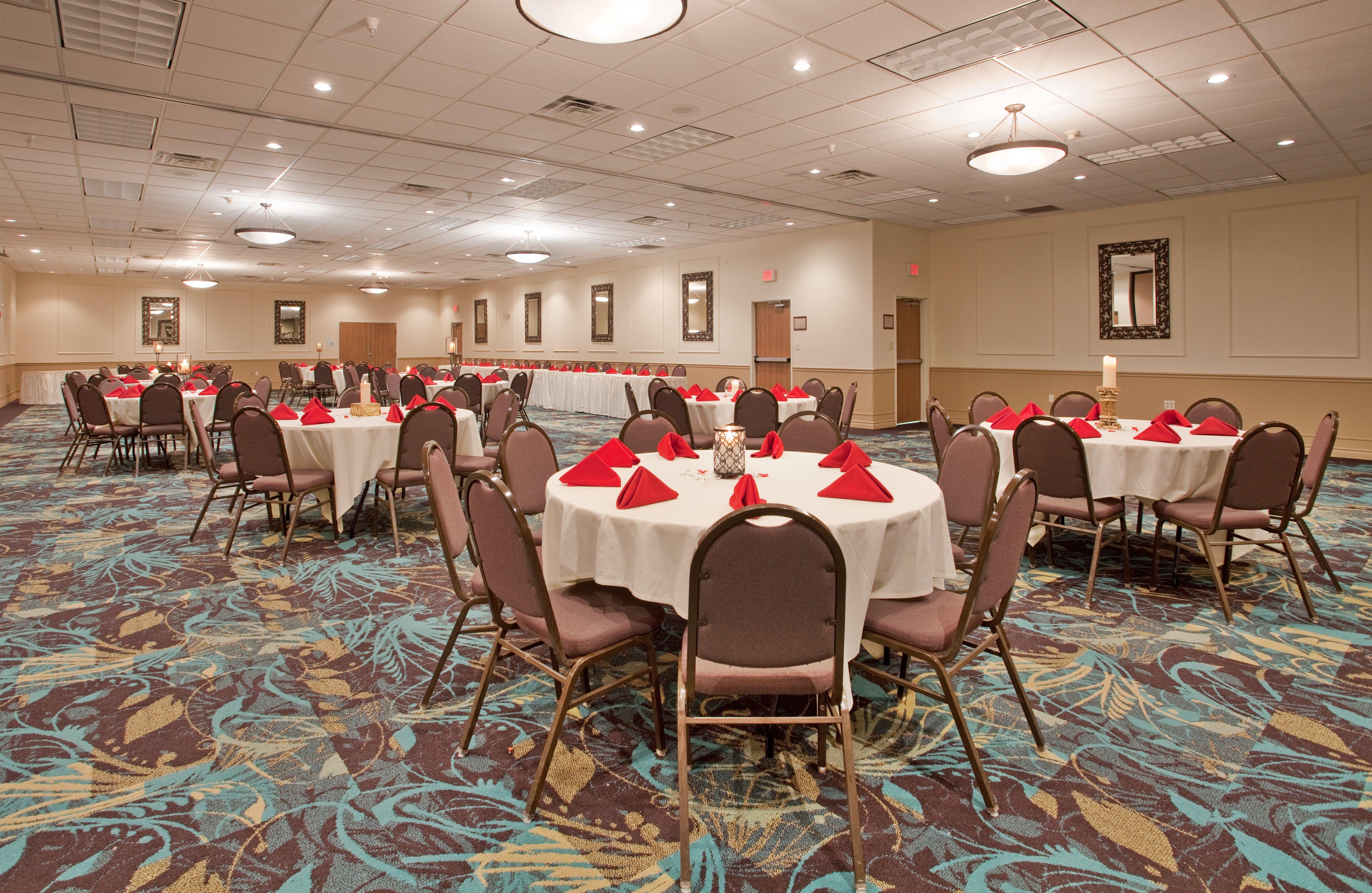 Holiday Inn Express Hotel & Suites Beatrice By Ihg Εξωτερικό φωτογραφία