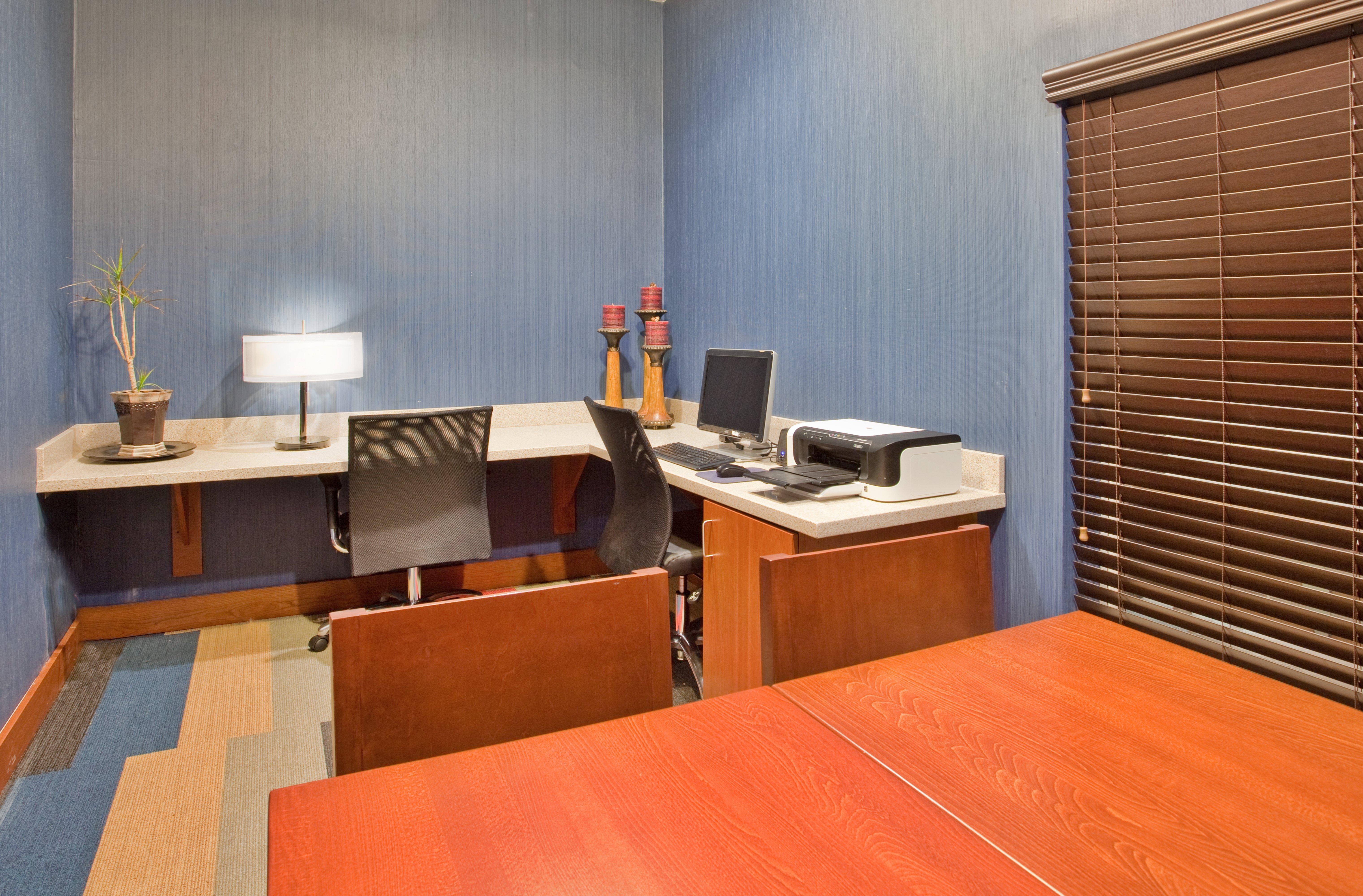 Holiday Inn Express Hotel & Suites Beatrice By Ihg Εξωτερικό φωτογραφία