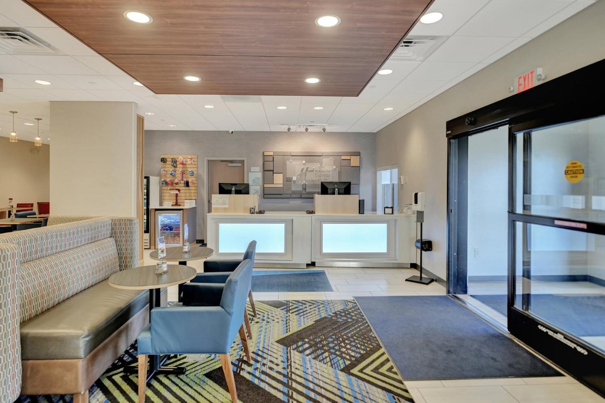 Holiday Inn Express Hotel & Suites Beatrice By Ihg Εξωτερικό φωτογραφία