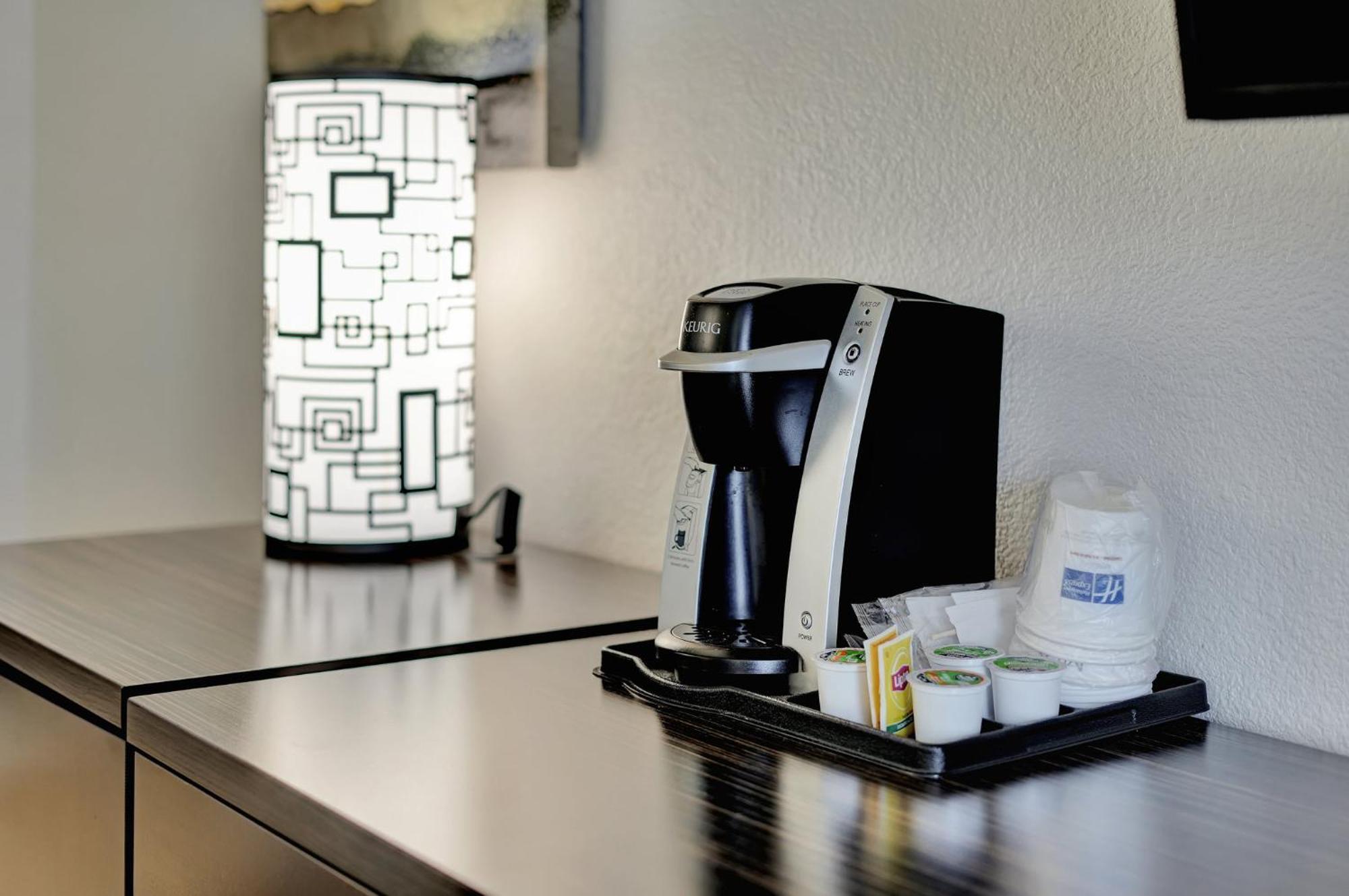 Holiday Inn Express Hotel & Suites Beatrice By Ihg Εξωτερικό φωτογραφία